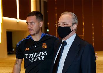 يأمل أن يستعيد مستواه ماركا تكشف عن زيارة خاصة من بيريز لـ هازارد بعد العملية الجراحية