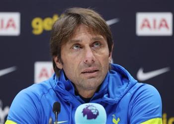 كونتي يحذر منافسي توتنهام ويكشف عن رأيه في عودة قاعدة الـ5 تغييرات