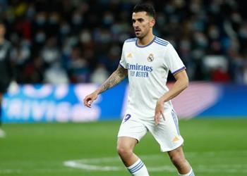 سيبايوس ي بلغ ريال مدريد بموقفه من الاستمرار في الموسم المقبل