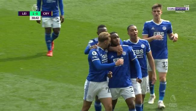 اهداف مباراة ليستر سيتي وكريستال بالاس 2 1 الدوري الانجليزي