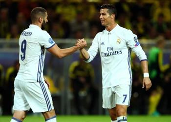 كاسانو يجب على رونالدو أن يشكر بنزيما كل يوم لأنه لعب بجانبه