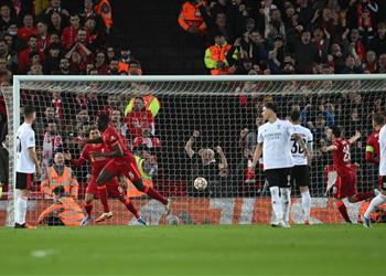 فيديو بمشاركة صلاح ليفربول ينجو من ريمونتادا بنفيكا ويضرب موعد ا مع فياريال في نصف نهائي دوري أبطال أوروبا