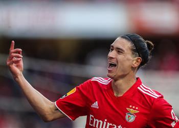 فيديو نونيز يسجل هدف تعادل بنفيكا أمام ليفربول