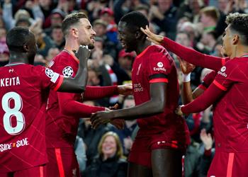 هندرسون بعد التأهل لمواجهة فياريال نأمل الوصول إلى نهائي دوري أبطال أوروبا