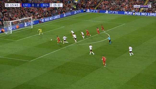 فرصة خطيرة لليفربول علي مرمي بنفيكا بدوري ابطال اوروبا