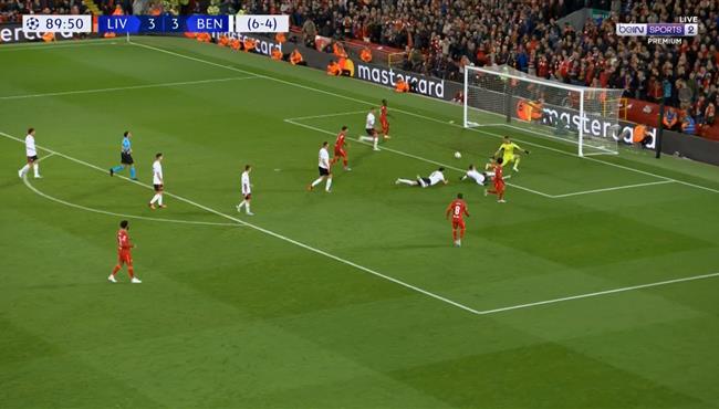 هدف ساديو ماني الملغي امام بنفيكا بعد اسيست من محمد صلاح