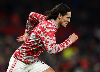 المدير الفني الجديد لن يؤثر على قرار كافاني في مانشستر يونايتد