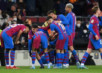 مواعيد مباريات اليوم الخميس 14 4 2022 والقنوات الناقلة برشلونة يواجه آينتراخت فرانكفوت و3 لقاءات بالدوري المصري