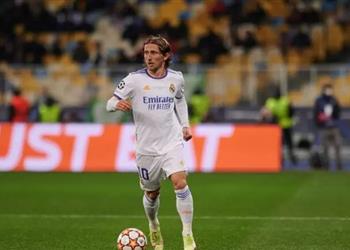 آس ناد عربي يستهدف التعاقد مع مودريتش من ريال مدريد