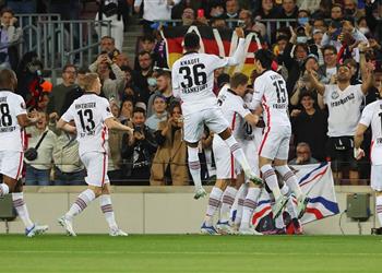 فيديو فرانكفورت ي فاجئ برشلونة بالهدف الأول في الدوري الأوروبي