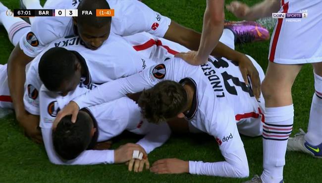 هدف اينتراخت فرانكفورت الثالث في مرمي برشلونة