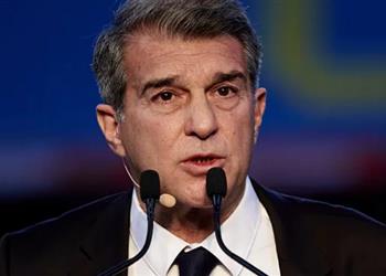 لابورتا رد ا على واقعة الجماهير أمام فرانكفورت عار مشين وسنتخذ إجراءات