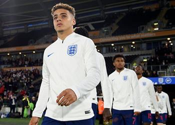 ماكس أرونز ي شعل الصراع بين مانشستر يونايتد وآرسنال