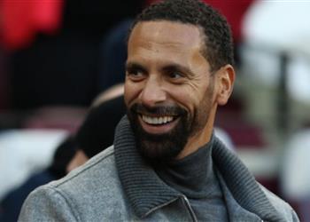 ريو فرديناند يحذر ليفربول من فياريال في نصف نهائي دوري أبطال أوروبا