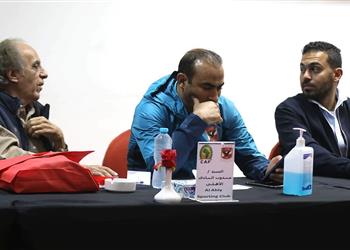 الأهلي بزيه التقليدي أمام الرجاء في دوري أبطال إفريقيا