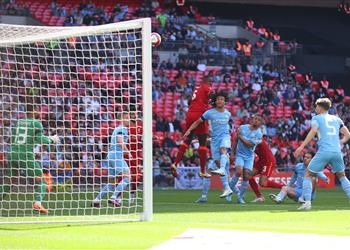 فيديو كوناتي يسجل هدف ليفربول الأول أمام مانشستر سيتي