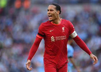 فان دايك ي شيد بـ لاعب ليفربول وي صر ح قدمنا أداء مثالي ا أمام مانشستر سيتي