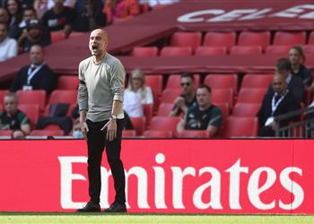 جوارديولا يفسر عدم الدفع بـ دي بروين في مباراة ليفربول ومانشستر سيتي