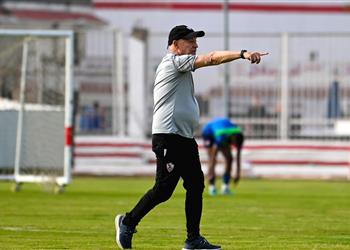 مران الزمالك تدريبات بدنية شاقة وفيريرا يجتمع بمعاونيه