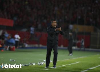 رشيد الطاوسي ي عاقب لاعب الرجاء قبل مواجهة الأهلي