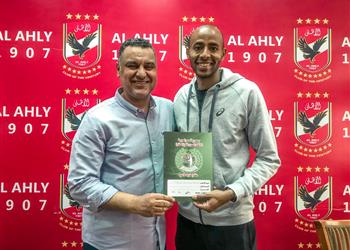 الأهلي يجدد عقد عبد الله عبد السلام 4 مواسم