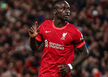 فيديو ماني يسجل هدف ليفربول الثالث أمام مانشستر يونايتد