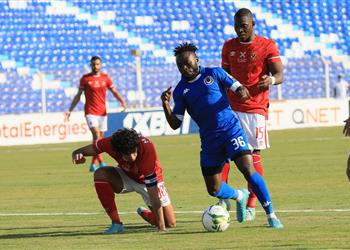 الأهلي يستضيف الهلال في مباراة مصيرية لحسم التأهل إلى ربع نهائي دوري أبطال إفريقيا