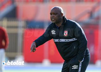 الأهلي يحتفل بـ السولية وموسيماني يحاضر اللاعبين في ختام الاستعدادات لمواجهة الهلال