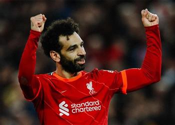 محمد صلاح يدافع عن نفسه بشأن تصريحاته عن مانشستر يونايتد