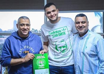 الأهلي يعلن التجديد لـ محمد عادل لاعب الطائرة 4 مواسم