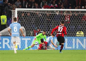 فيديو تونالي يقود ميلان لفوز قاتل أمام لاتسيو ويتصدر الدوري الإيطالي