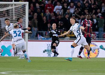 بولونيا يمنح هدية لـ ميلان ويفوز على إنتر بثنائية في الدوري الإيطالي