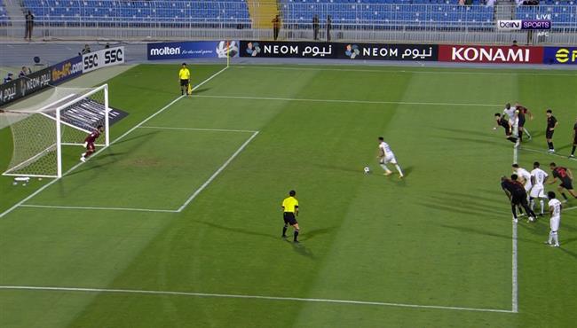 سالم الدوسري يهدر ركلة جزاء امام الريان في دوري ابطال اسيا