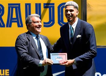 لابورتا يكشف تطورات تجديد عقد جافي ويوجه رسالة هامة للاعبي برشلونة