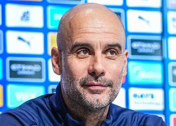 جوارديولا يؤكد غياب ثنائي مانشستر سيتي أمام ليدز ويبرر قراره تجاه جريليش