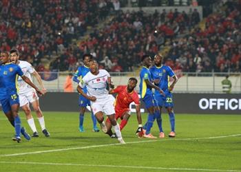 فيديو الوداد يسحق بترو أتلتيكو بخماسية وينفرد بصدارة مجموعة الزمالك