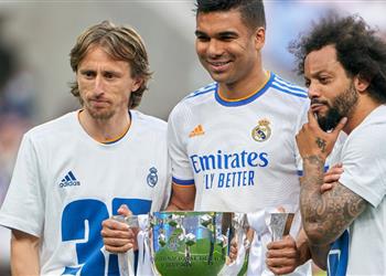 كاسيميرو لا يمكننا الاستمتاع بلقب الليجا كثير ا بسبب مانشستر سيتي