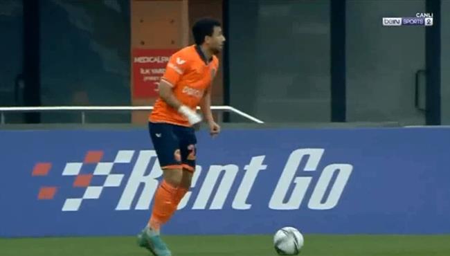 اسيست تريزيجيه في مباراة باشاك شهير وقاسم باشا بالدوري التركي