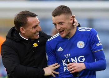 مدرب ليستر سيتي يعلن خبر ا سيئ ا بشأن إصابة جيمي فاردي