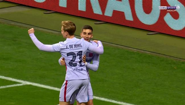 هدف تيكي تاكا رائع لبرشلونة امام اينتراخت فرانكفورت فيران توريس