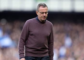 رانجنيك بعد تعادل مانشستر يونايتد مع إيفرتون من الصعب إنهاء الموسم بين الأربعة الكبار