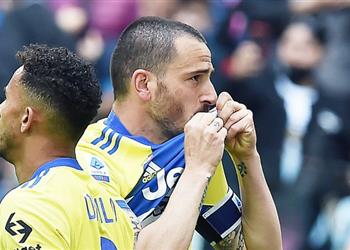 فيديو بونوتشي يحتفل بعيد ميلاده ويقود يوفنتوس لعبور فينيسيا بصعوبة