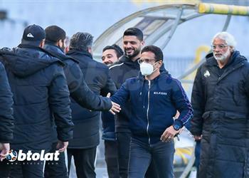 أحمد سامي يودع لاعبي سموحة قبل رحيله لـ سيراميكا كليوباترا