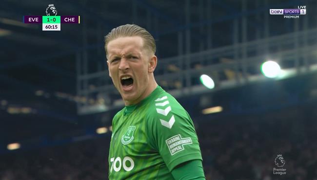 إنقاذ بيكفورد المذهل في مباراة ايفرتون وتشيلسي بالدوري الانجليزي