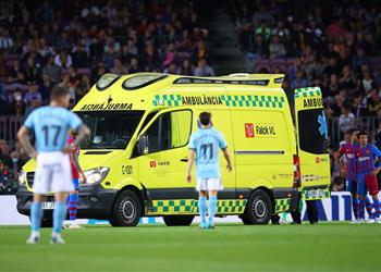 برشلونة يعلن إصابة أراخو بارتجاج في المخ بعد سقوطه أمام سيلتا فيجو
