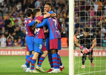 أوباميانج يعلق على إصابة أراخو ويطالب ديمبلي بالبقاء في برشلونة