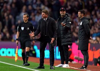 جيرارد ينتقد التحكيم أمام ليفربول ويؤكد لم نجعلهم مرتاحين أبد ا