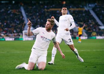 فيديو دي بروين يحقق رقم ا مميز ا بعد الهاتريك أمام ولفرهامبتون