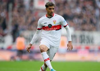 كيكر فولفسبورج يخطط لتمديد عقد عمر مرموش