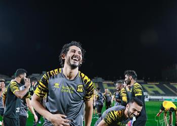صور أحمد حجازي يعود لتدريبات اتحاد جدة